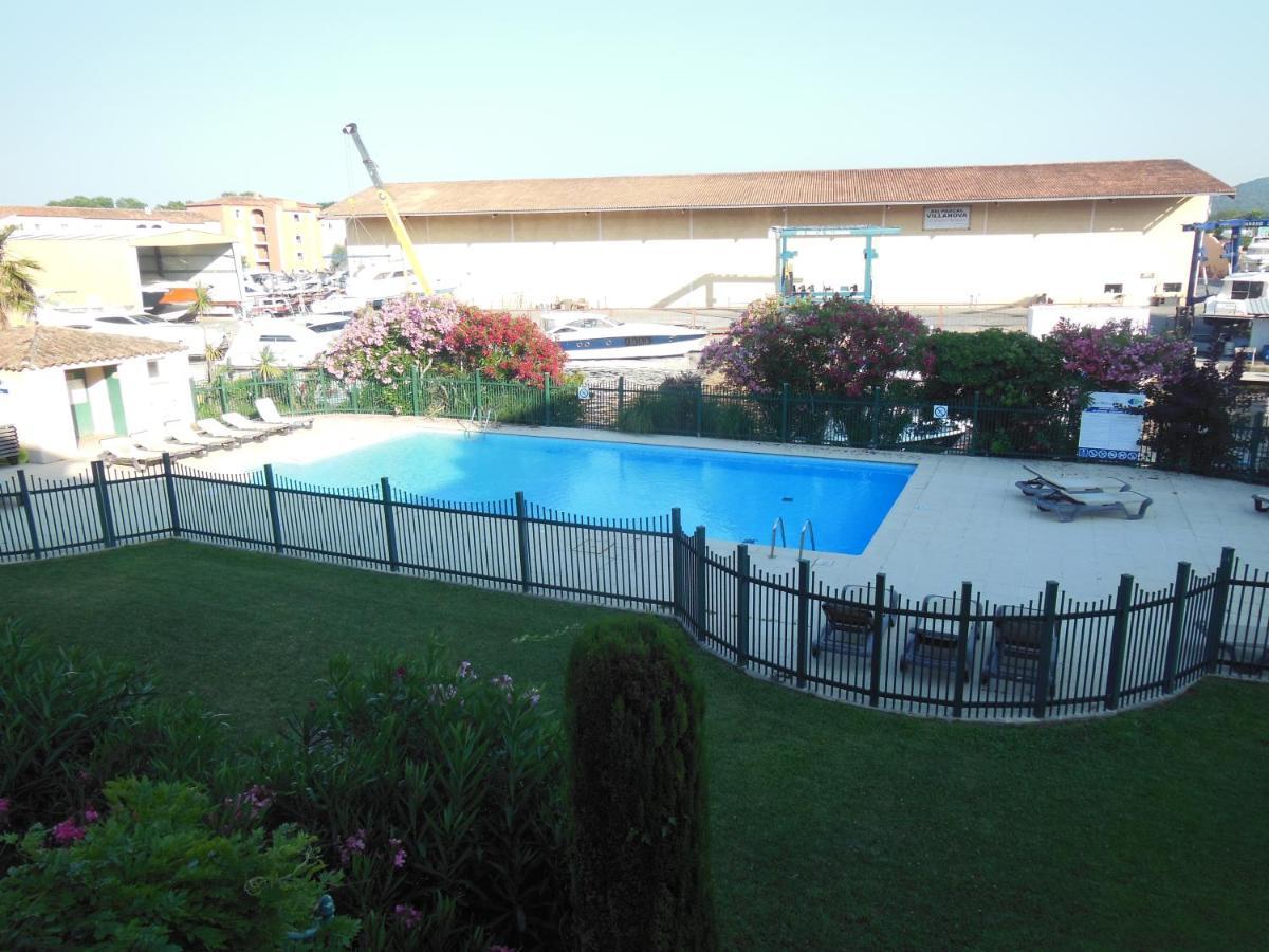 Luxury Apartment In Port غريمو المظهر الخارجي الصورة